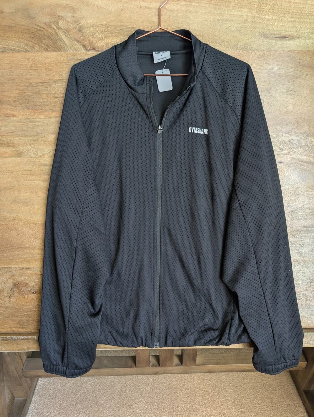 NWT Gymshark Train Zip Through Jacket Men L Black Performance Long Sleeve Zipper
